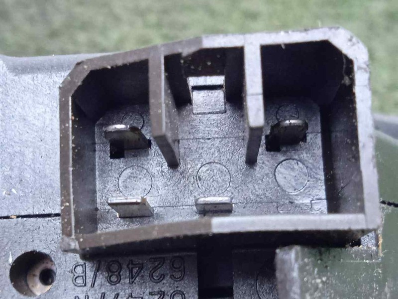 Recambio de interruptor luces para iveco supercargo (ml) 5.9 diesel referencia OEM IAM 93191488  