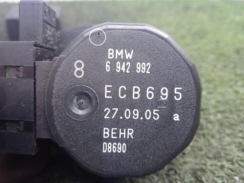 Recambio de motor trampilla calefaccion para bmw 5 touring (e61) 525 d referencia OEM IAM 6942992  