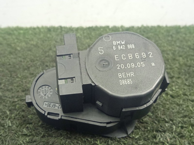 Recambio de motor trampilla calefaccion para bmw 5 touring (e61) 525 d referencia OEM IAM 6942988  