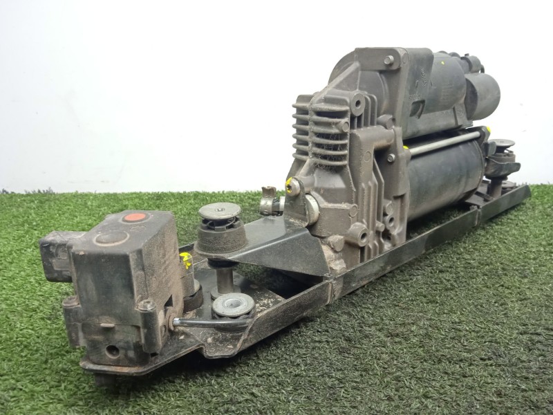 Recambio de bomba suspension para bmw 5 touring (e61) 525 d referencia OEM IAM 372367778271 - 67778271 - EBLV0010F0  AMK