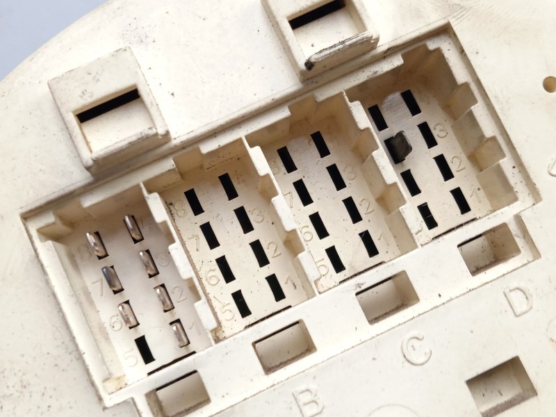 Recambio de tacografo para isuzu n-series npr / nqr 4.8 referencia OEM IAM 13230301 - 136131  