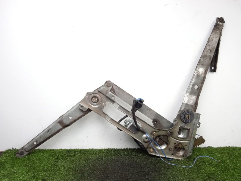 Recambio de elevalunas delantero izquierdo para isuzu n-series npr / nqr 4.8 referencia OEM IAM   