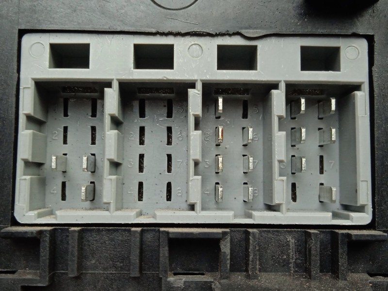 Recambio de tacografo para isuzu n-series npr / nqr 4.8 referencia OEM IAM KG8456 - 954513 24V STONERIDGE