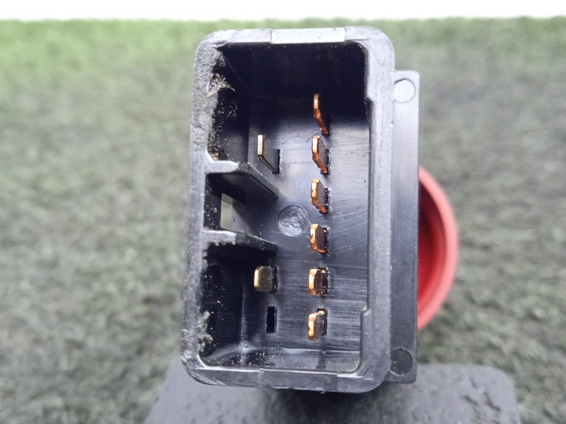 Recambio de warning para kia sorento 2.5 crdi cat referencia OEM IAM SIN REFERENCIA  