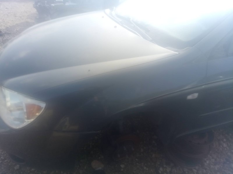 Recambio de aleta delantera izquierda para kia cerato 2.0 turbodiesel cat referencia OEM IAM   