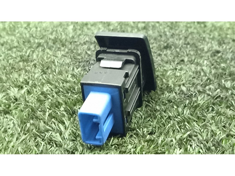 Recambio de warning para mitsubishi mirage / space star vi hatchback (a0_a) 1.2 (a03a) referencia OEM IAM SIN REFERENCIA  