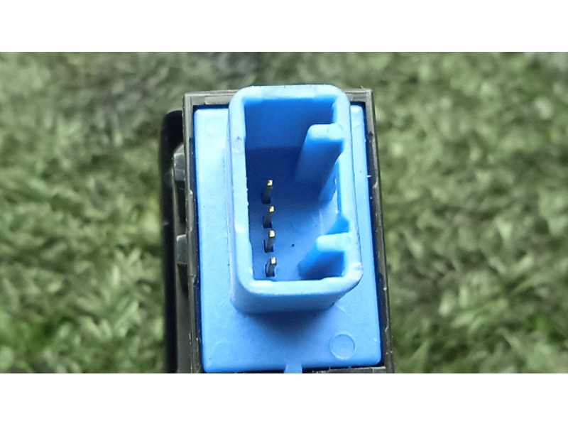 Recambio de warning para mitsubishi mirage / space star vi hatchback (a0_a) 1.2 (a03a) referencia OEM IAM SIN REFERENCIA  
