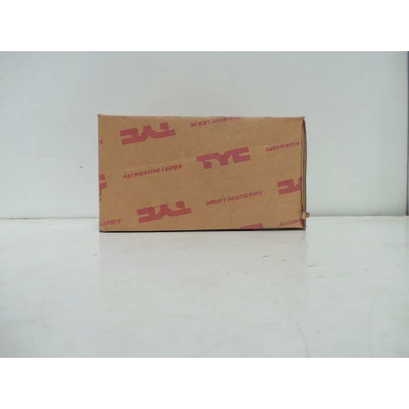 Recambio de piloto delantero izquierdo para iveco daily caja cerrada referencia OEM IAM  89-99 - SIN USAR BLANCO