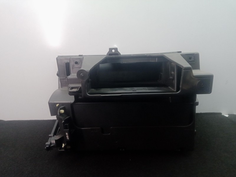 Recambio de guantera para seat leon st (5f8) 1.6 tdi referencia OEM IAM 5F1857095  