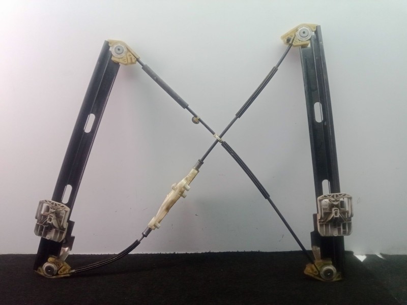 Recambio de elevalunas delantero izquierdo para seat leon st (5f8) 1.6 tdi referencia OEM IAM 5F4837461D  