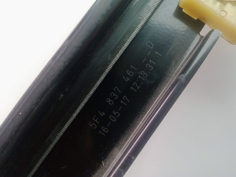 Recambio de elevalunas delantero izquierdo para seat leon st (5f8) 1.6 tdi referencia OEM IAM 5F4837461D  