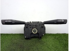 Recambio de mando luces para fiat linea (323_, 110_) 1.3 d multijet (323axb11, 323axb1a) referencia OEM IAM 735417129 1.CONECTOR