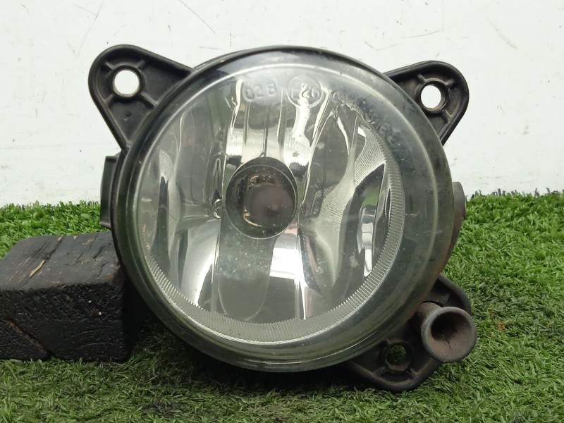 Recambio de faro antiniebla derecho para volkswagen polo iv (9n_, 9a_) 1.4 tdi referencia OEM IAM SIN REFERENCIA  