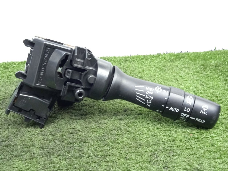 Recambio de mando limpia para toyota auris 2.0 d-4d cat referencia OEM IAM 8465202420  