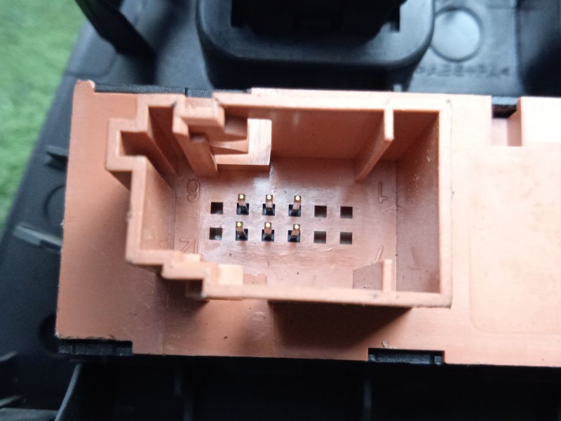 Recambio de mando esp para citroën c4 lim. 1.6 hdi fap referencia OEM IAM 00048757 VISTEON 