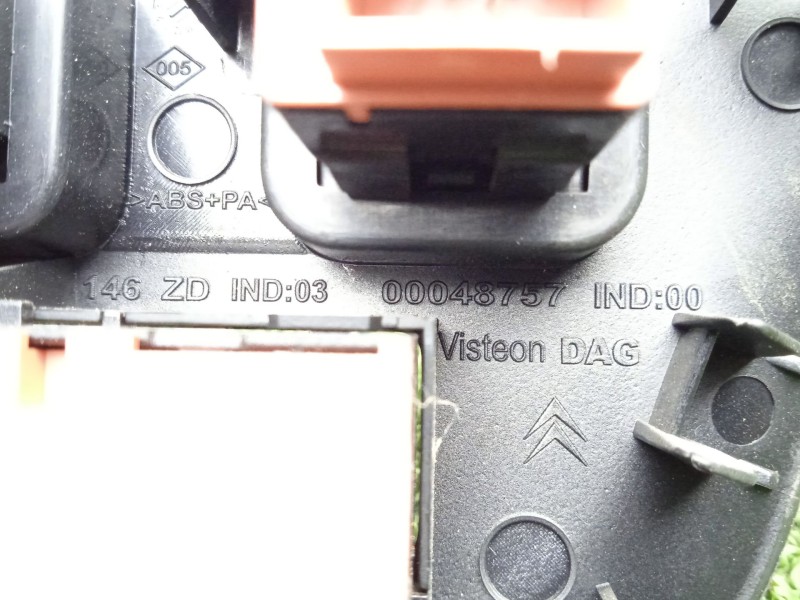 Recambio de mando esp para citroën c4 lim. 1.6 hdi fap referencia OEM IAM 00048757 VISTEON 