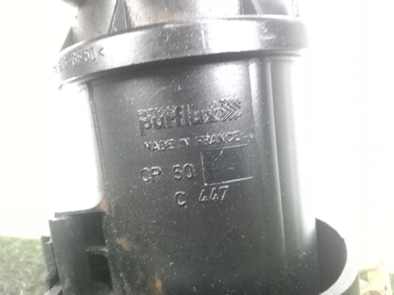 Recambio de soporte filtro gasoil para opel combo tour 1.7 dti 16v referencia OEM IAM 9227756  