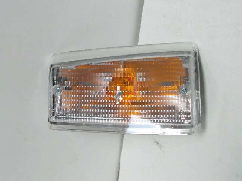 Recambio de piloto delantero izquierdo para iveco daily caja cerrada referencia OEM IAM  89-99 - SIN USAR BLANCO