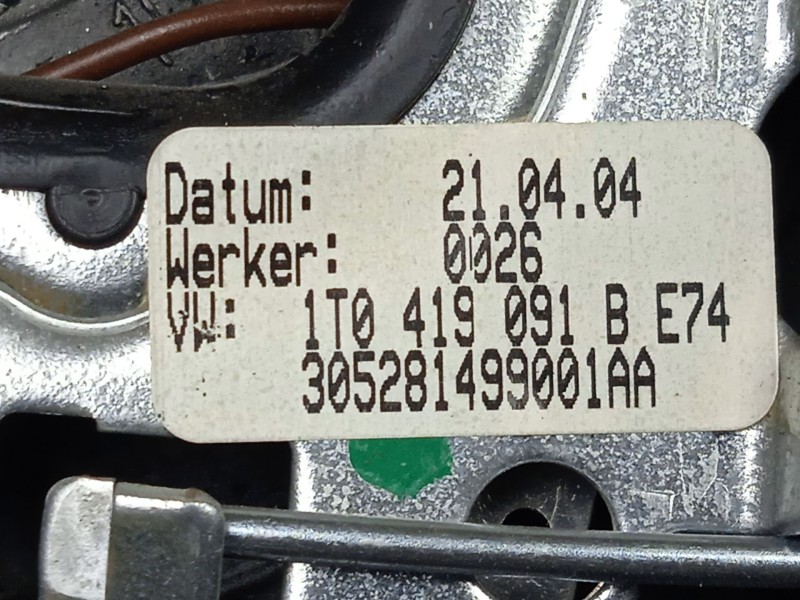 Recambio de volante para volkswagen touran (1t1, 1t2) 1.9 tdi referencia OEM IAM 019384147416  CUERO