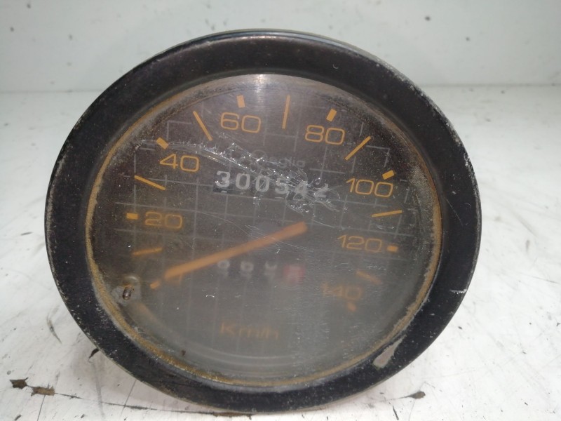 Recambio de reloj cuenta kilometros para nissan trade caja/chasis 2.8 d referencia OEM IAM SIRN REFERENCIA  