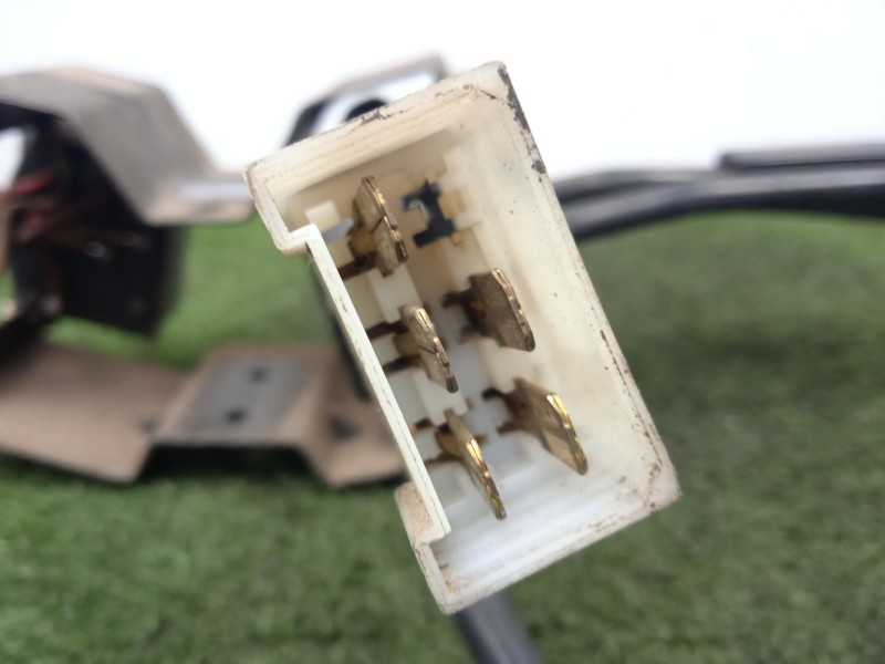 Recambio de mando luces para nissan trade caja/chasis 2.8 d referencia OEM IAM SIN REFERENCIA  3.MANDOS