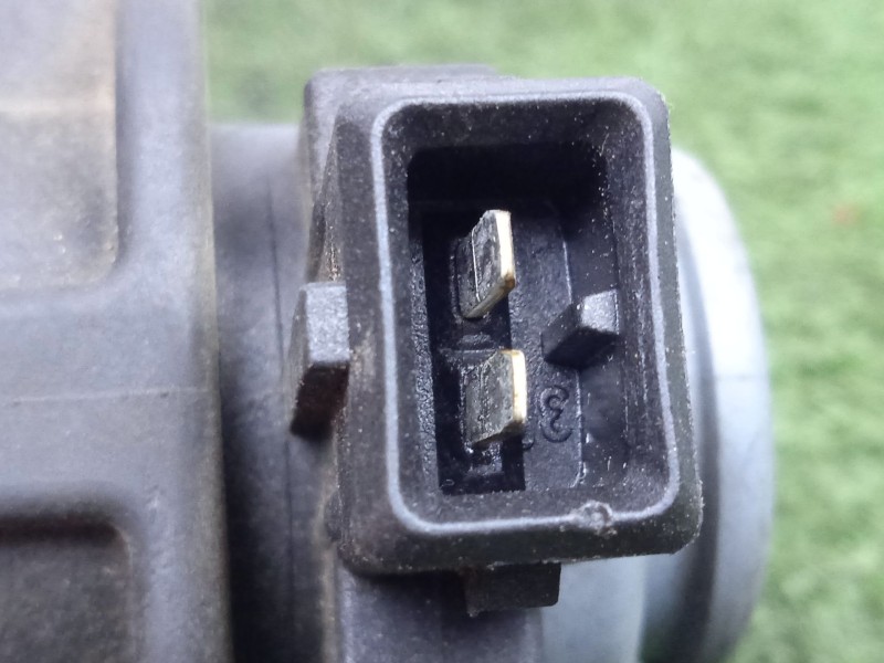 Recambio de bomba limpia para renault scenic iii 1.5 dci diesel referencia OEM IAM 82005755400 - EV521  2.PINES