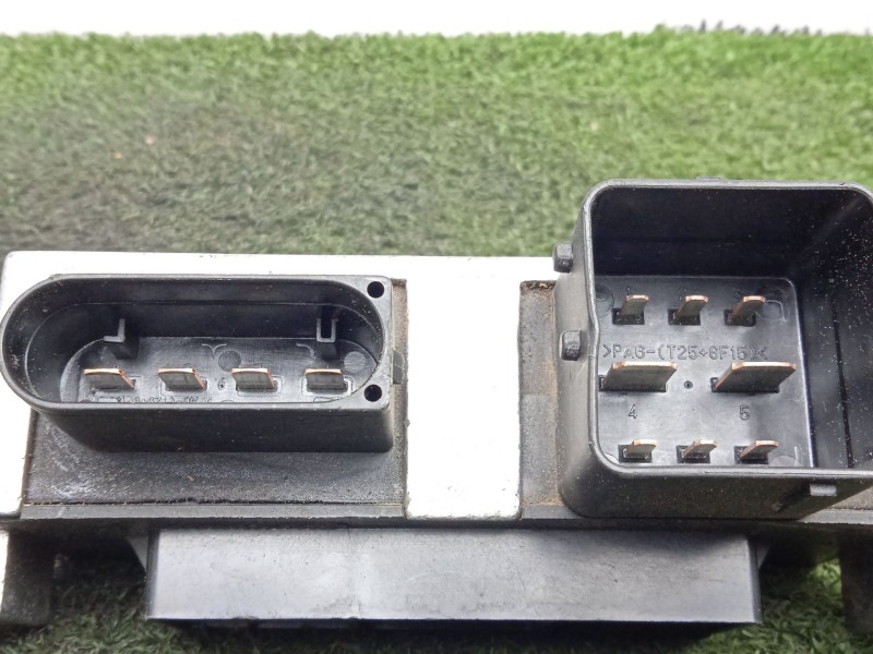 Recambio de caja precalentamiento para nissan qashqai i (j10, nj10) 1.5 dci referencia OEM IAM 8200558438  