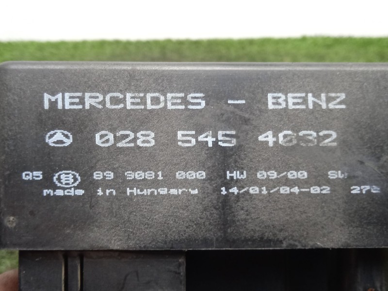 Recambio de caja precalentamiento para mercedes-benz clase m (w163) ml 270 cdi (163.113) referencia OEM IAM 0285454032  