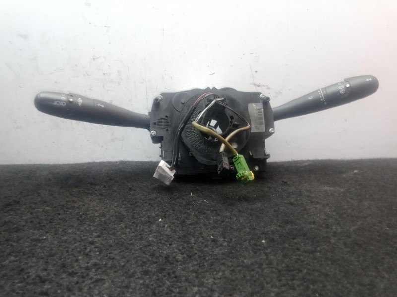 Recambio de mando multifuncion para peugeot 207 1.4 hdi referencia OEM IAM 96630732XT  VALEO