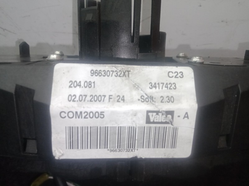 Recambio de mando multifuncion para peugeot 207 1.4 hdi referencia OEM IAM 96630732XT  VALEO