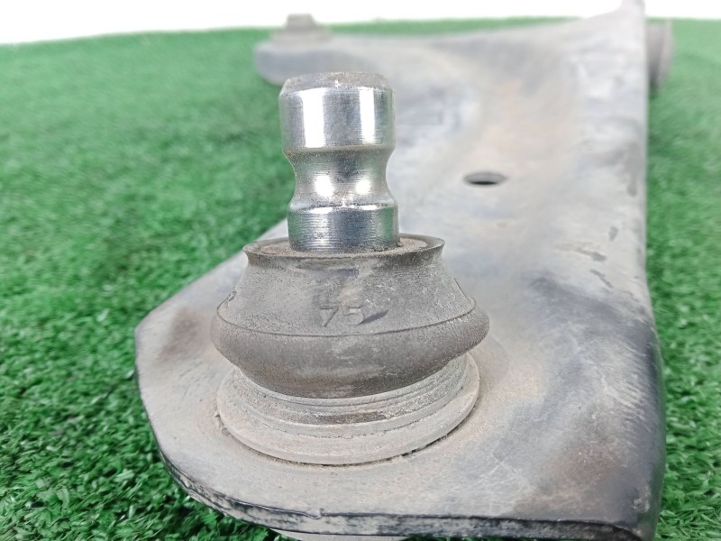 Recambio de brazo suspension superior delantero derecho para dacia spring ev (b6m1) referencia OEM IAM 545025718RT - 545025718R 