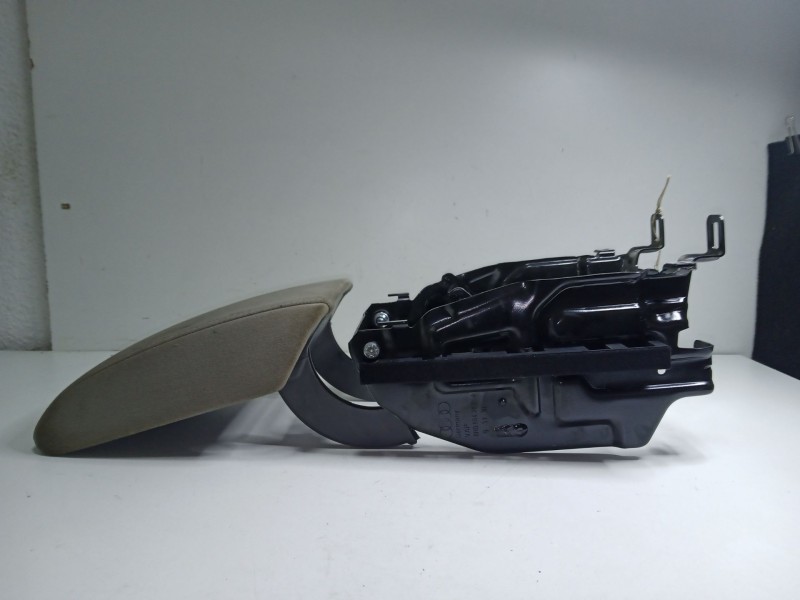 Recambio de apoyabrazos central para audi q5 (8rb) 2.0 tdi quattro referencia OEM IAM 8R0864283A  