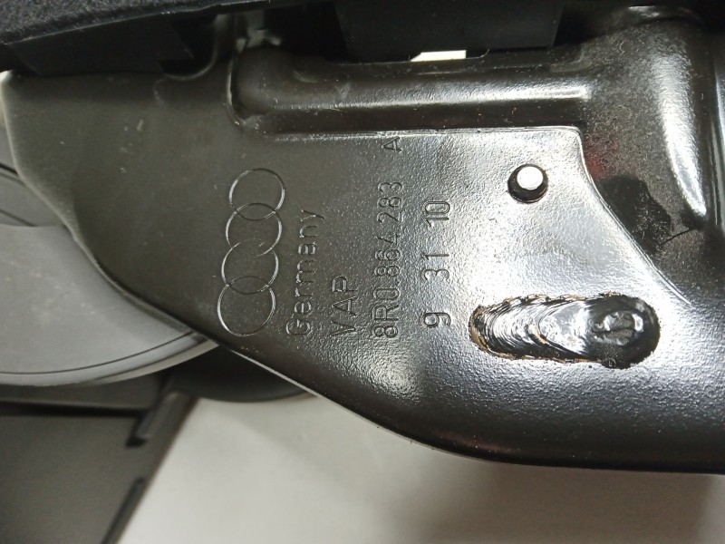 Recambio de apoyabrazos central para audi q5 (8rb) 2.0 tdi quattro referencia OEM IAM 8R0864283A  