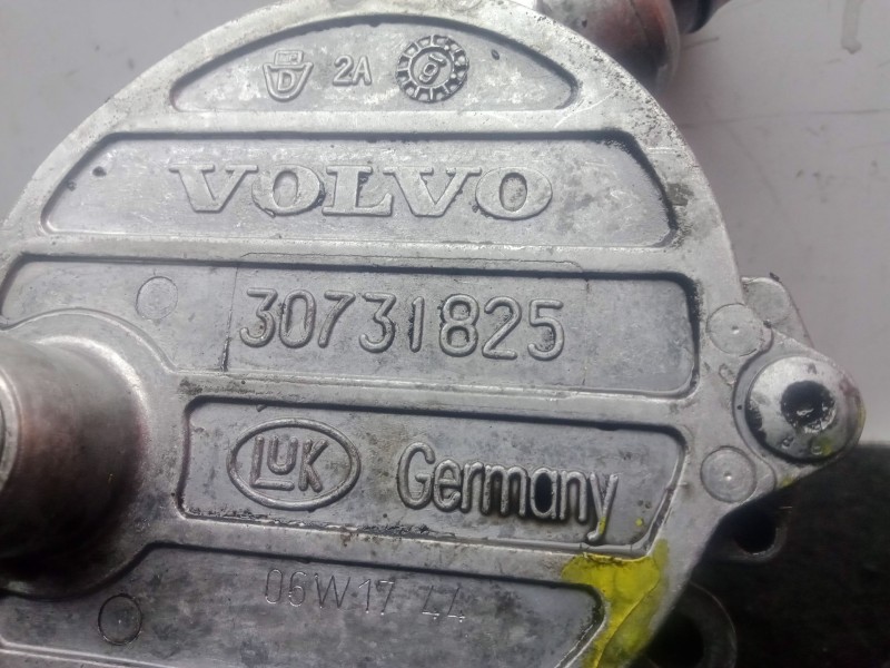 Recambio de depresor freno / bomba vacio para volvo s80 i (184) d5 referencia OEM IAM 30731825  LUK