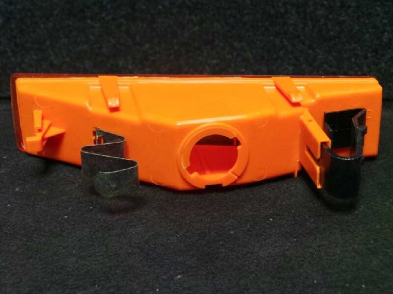 Recambio de piloto delantero derecho para ford sierra berlina referencia OEM IAM   