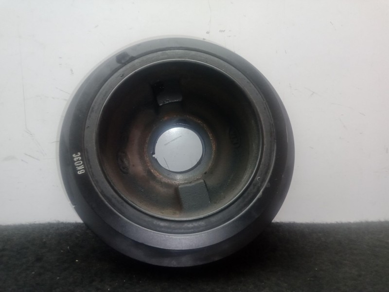 Recambio de polea cigueñal para kia carnival 2.9 crdi cat referencia OEM IAM NO TIENE  