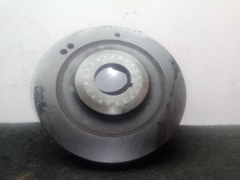 Recambio de polea cigueñal para kia carnival 2.9 crdi cat referencia OEM IAM NO TIENE  