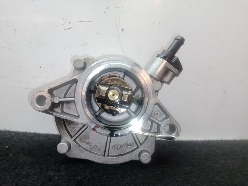 Recambio de depresor freno / bomba vacio para kia carnival 2.9 crdi cat referencia OEM IAM 288104X100  