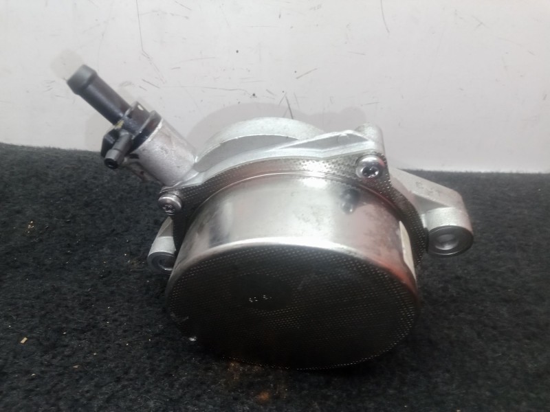 Recambio de depresor freno / bomba vacio para kia carnival 2.9 crdi cat referencia OEM IAM 288104X100  