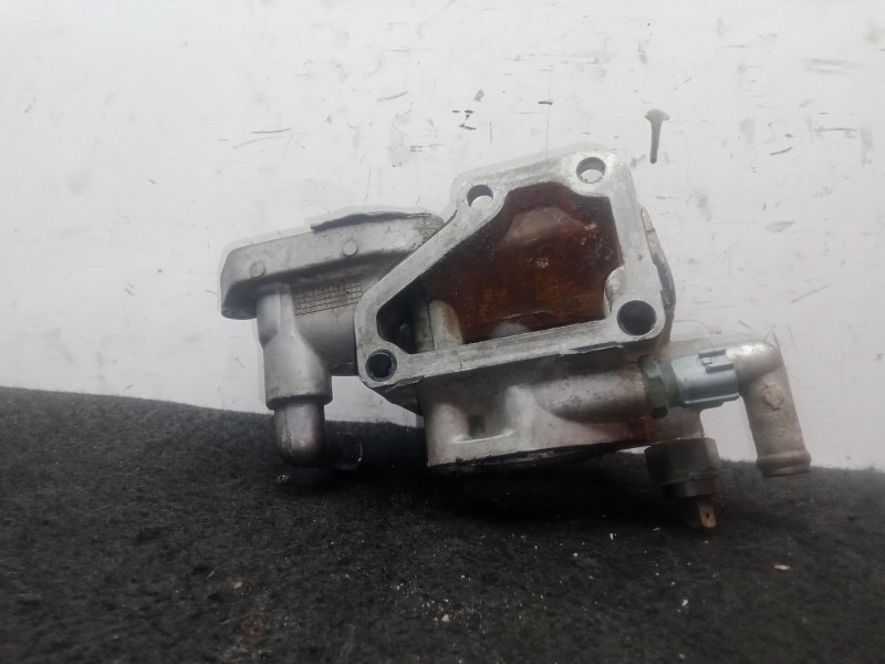 Recambio de termostato para nissan cabstar e 3.0 diesel referencia OEM IAM NO TIENE  