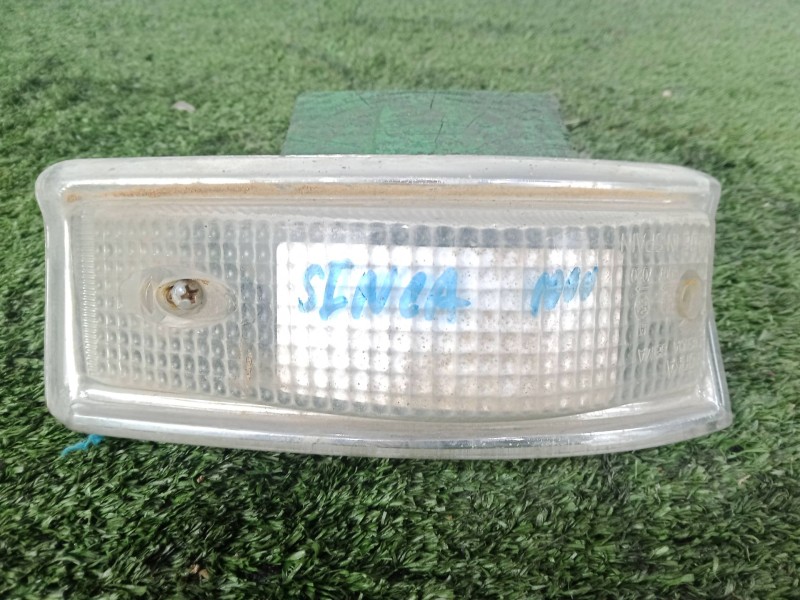 Recambio de piloto delantero izquierdo para simca 1.000 944 c.c. referencia OEM IAM SIN REFERENCIA  TRANSPARENTE