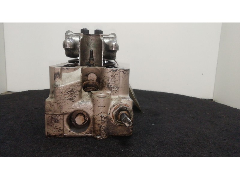 Recambio de culatin para jeep gr.cherokee (wj/wg) 3.1 td cat referencia OEM IAM 90352029G  