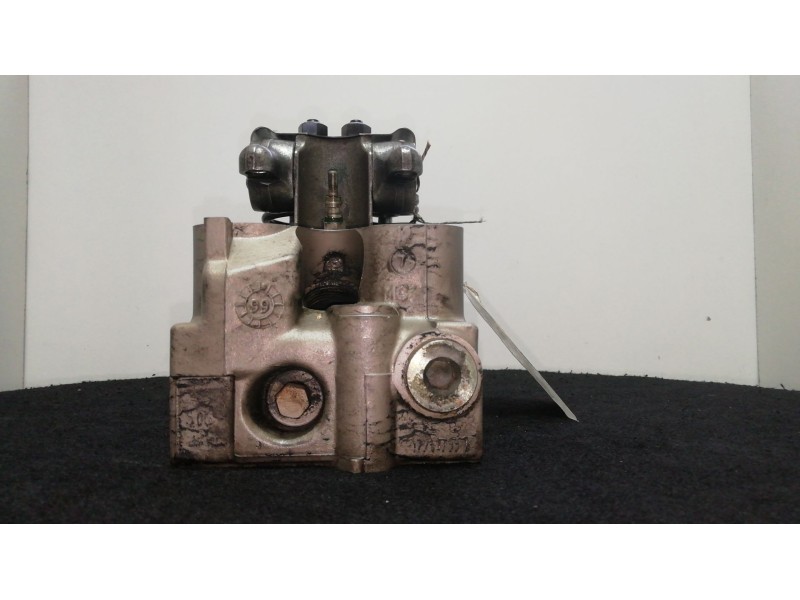 Recambio de culatin para jeep gr.cherokee (wj/wg) 3.1 td cat referencia OEM IAM 90352029G  