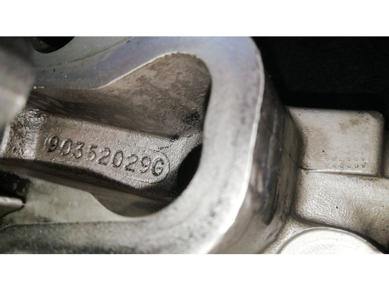 Recambio de culatin para jeep gr.cherokee (wj/wg) 3.1 td cat referencia OEM IAM 90352029G  