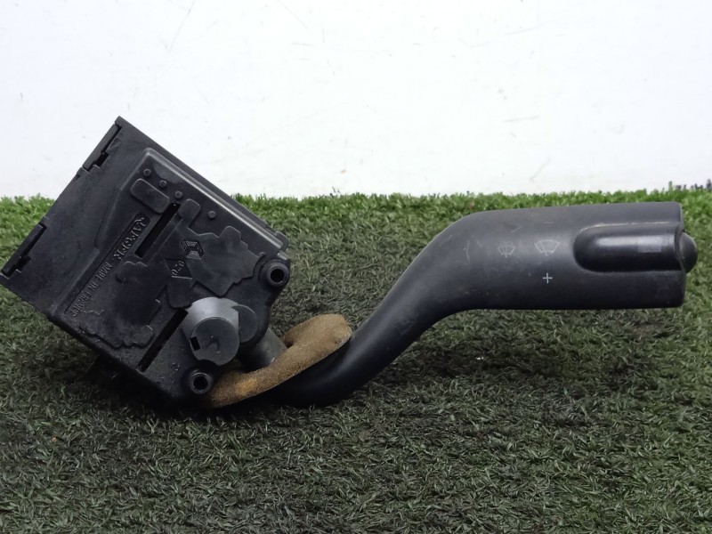 Recambio de mando limpia para volvo fl ii 240 referencia OEM IAM 34581301  