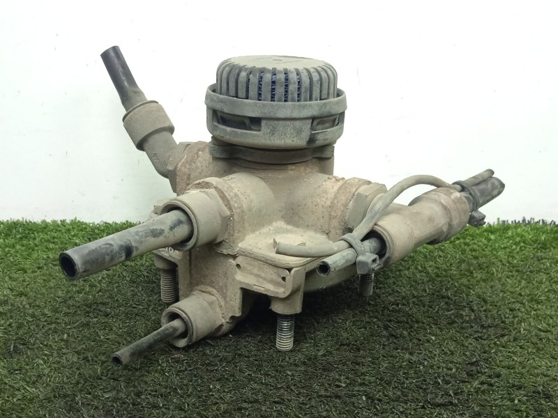 Recambio de valvula aire adicional para volvo fl ii 240 referencia OEM IAM 20590781  