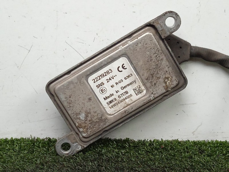 Recambio de sonda lambda para volvo fl ii 240 referencia OEM IAM 22219283 - 5WK96717BN  CON.TARAS