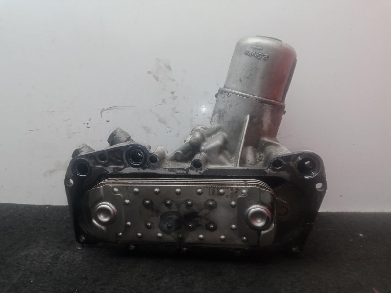 Recambio de enfriador aceite motor para renault mascott 3.0 diesel referencia OEM IAM NO TIENE  