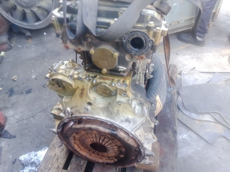 Recambio de despiece motor para mercedes-benz atego 1321 ls 4x2 referencia OEM IAM 934LA6-6  