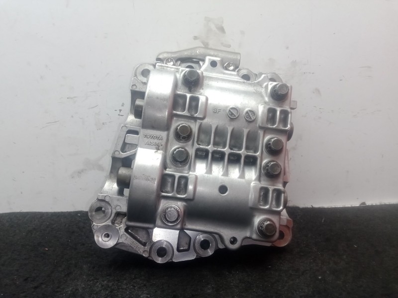 Recambio de bomba aceite para toyota corolla verso (r1) 2.2 turbodiesel cat referencia OEM IAM NO TIENE  